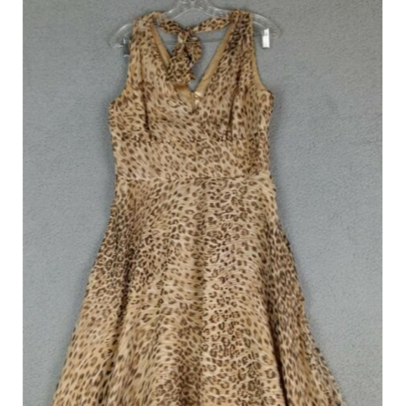 Scene By Donna Ricco Size M Leopard Print Flowy Halter Dress Silk Lining - Picture 2 of 10